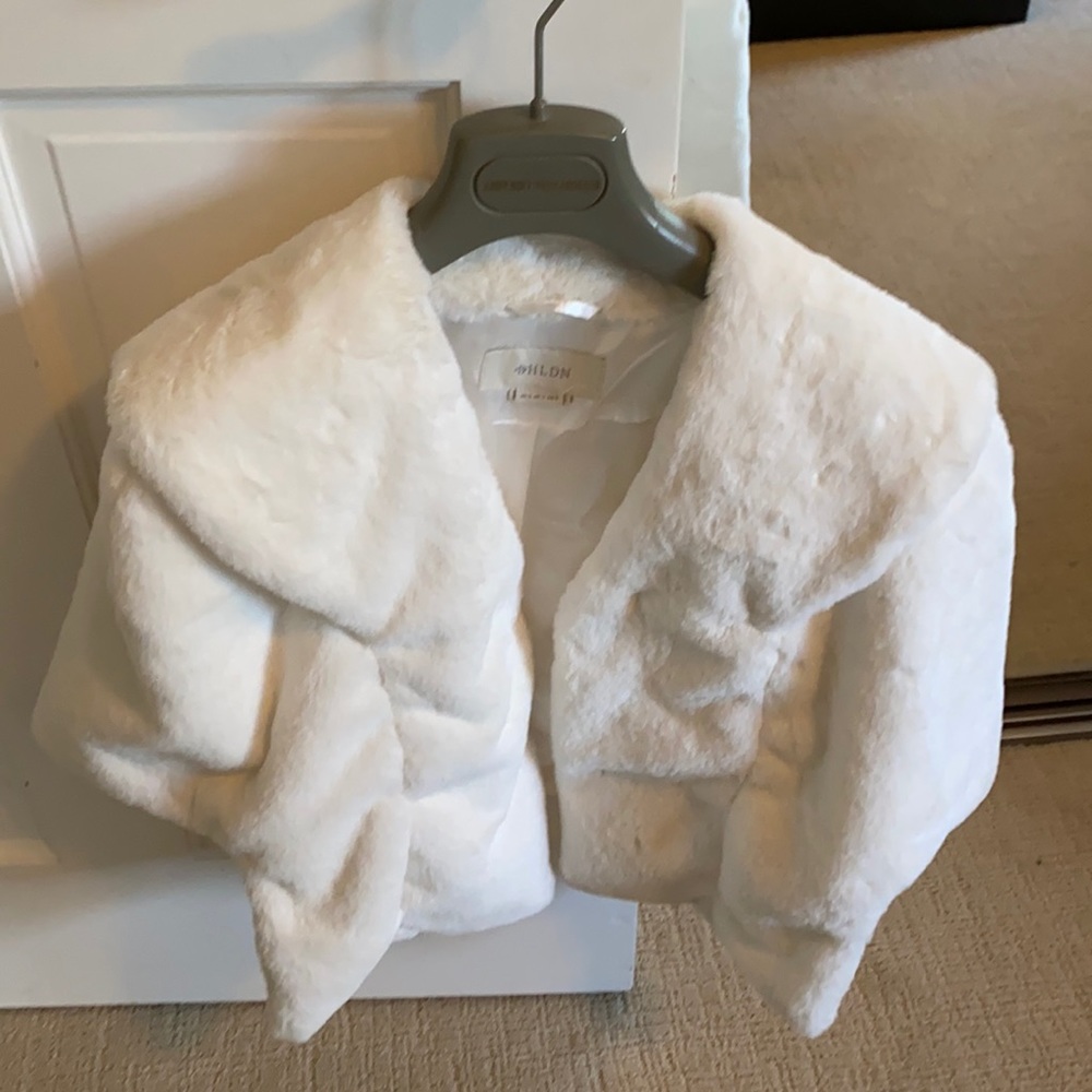 Women’s BHLDN faux fur shawl